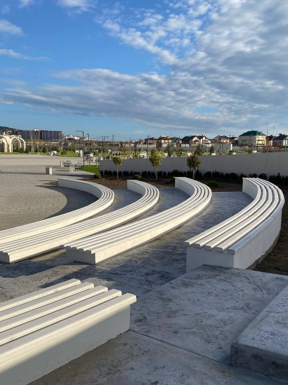 Уникальные качества экологически чистых материалов. Проверенное качество и безопасность. Экологичность полимерпесчаного композита подтверждена лабораторными испытаниями и сертифицирована как безопасная для здоровья человека и окружающей среды